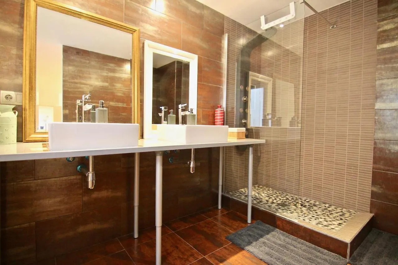 Apartamento Canovas Family Home Cádiz